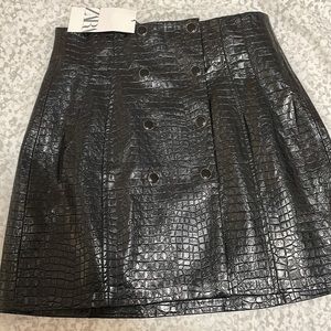 BRAND NEW - Zara LEATHER SKIRT-